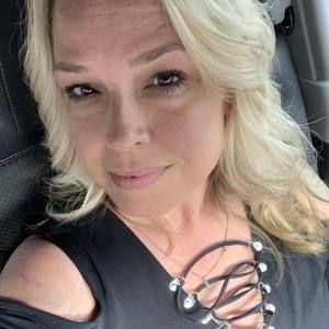 Meet your Posher, Kari